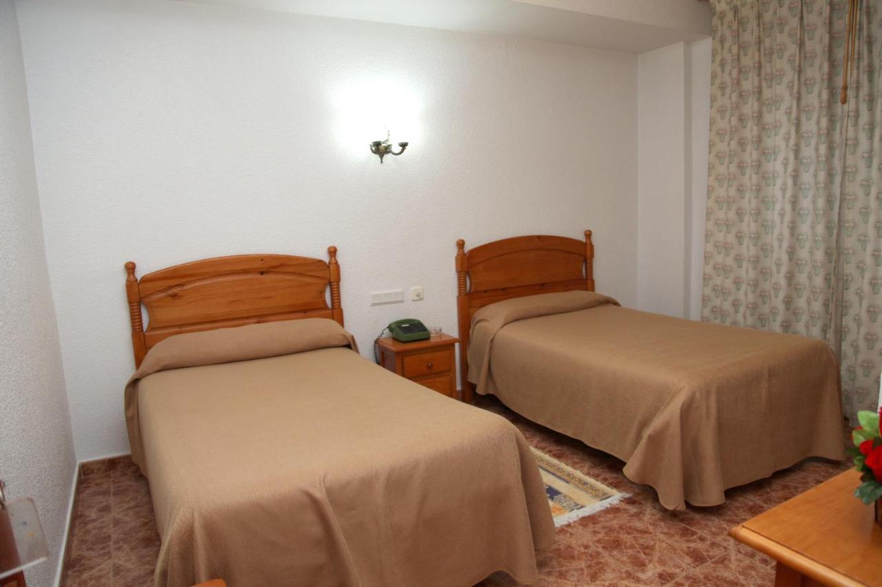 Hotel Los Arcos El Alquián Eksteriør bilde